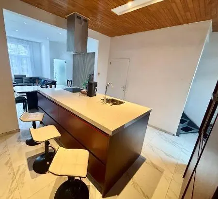 Maison 8 Personnes A - 4 Avec Terrasse Et Parking - 12 Min Tournai & 12 Min Saint- Amand-les-eaux * Brunehaut