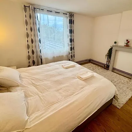 Maison 8 Personnes A - 4 Avec Terrasse Et Parking - 12 Min Tournai & 12 Min Saint- Amand-les-eaux